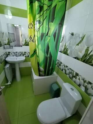 Гостиница Гостевой дом Лето Ейск Апартаменты с террасой-5